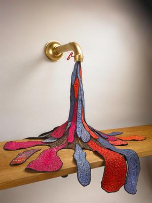 image of a quilt by Jill Rumoshosky Werner titled Splashed